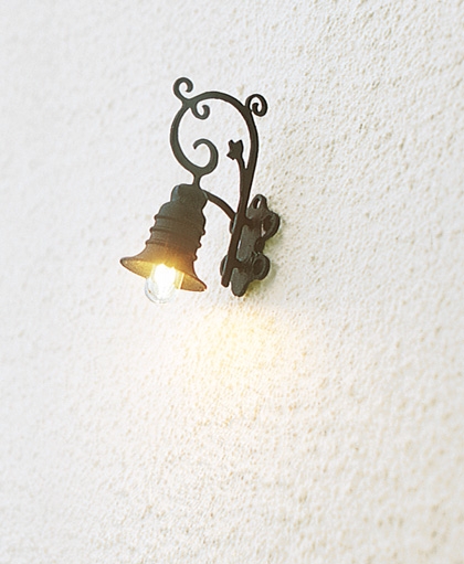 BRAWA 4620 - N farol de pared