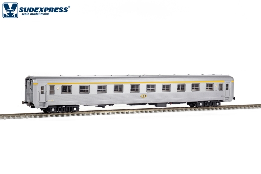 SUDEXPRESS S1069911 - Personenauto Sorefame 911 van de CP