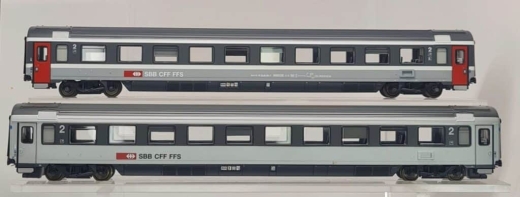 Pirata LC97024 - 2 pcs. Set of SBB passenger cars, Ep. V, Set 3 EC96/97 IRIS