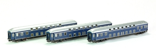 Hobbytrain H42011 - Coffret de 3 voitures à deux étages DB, Ep.IIIa, éclairage intérieur