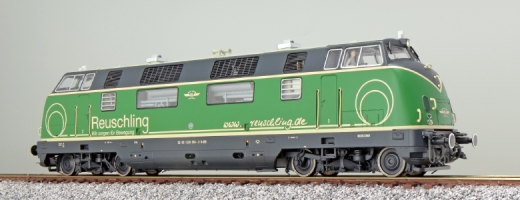 ESU 31082 - Locomotiva diesel, H0, BR V200, 220 053 Brohltalbahn, Reuschling verde, epoca VI