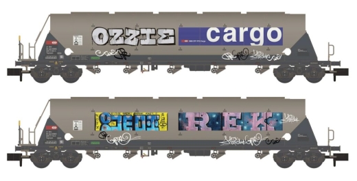 Hobbytrain H23478 - Set of 2 silo wagons Taggnpps SBB Cargo, Ep.VI, Graffiti