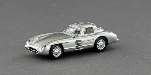 LeGrand LE87300 - Mercedes Benz 300 SLR Uhlenhaut Coupé, argento, interni rossi