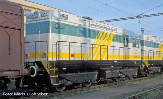 PIKO 52947 - Diesellok V75 Karsdorf V + DSS PluX22