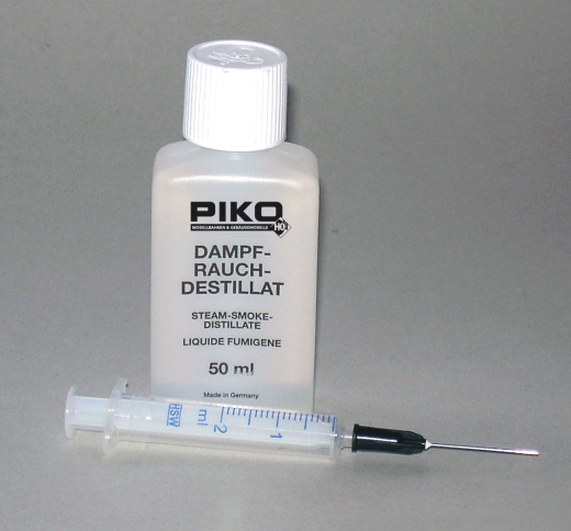 PIKO 56162 - Dampfdestilat 50ml & Einfüllgerät