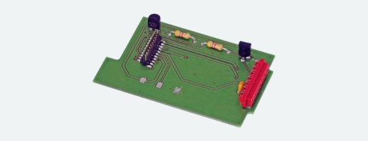 ESU 53951 - Carte adaptateur pour bus ferroviaire Hübner, interface 21MTC pour décodeur LokSound ou LokPilot