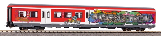 PIKO 58508 - S-Bahn x-Wg. 2. Kl. DB AG vkrot V, mit Graffiti