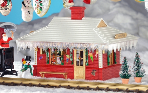 PIKO 62265 - Kersttreinstation