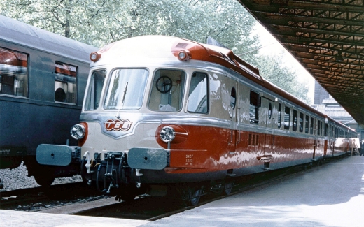 Jouef HJ2461 - SNCF, Dieseltriebwagen RGP I mit Beiwagen, Ep. III