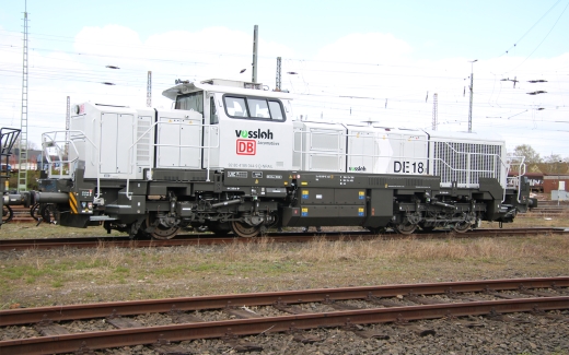 Rivarossi HR2920S - DB/NorthRail, Diesellokomotive Vossloh DE 18 in hellgrauer Farbgebung, Ep. VI, mit DCC-Sounddecoder